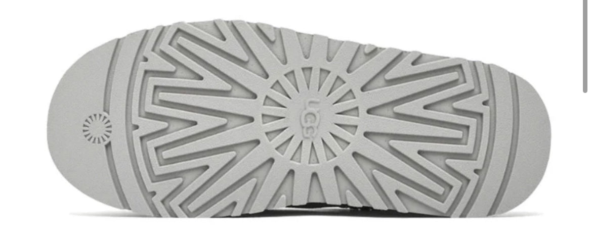 UGG Tazz Slipper Seal