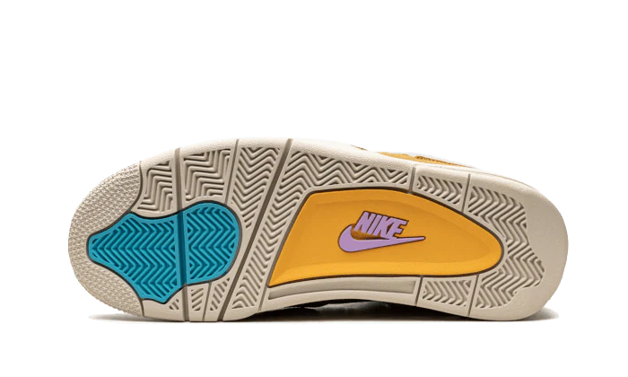 Air Jordan 4 Retro Union Désert Moss