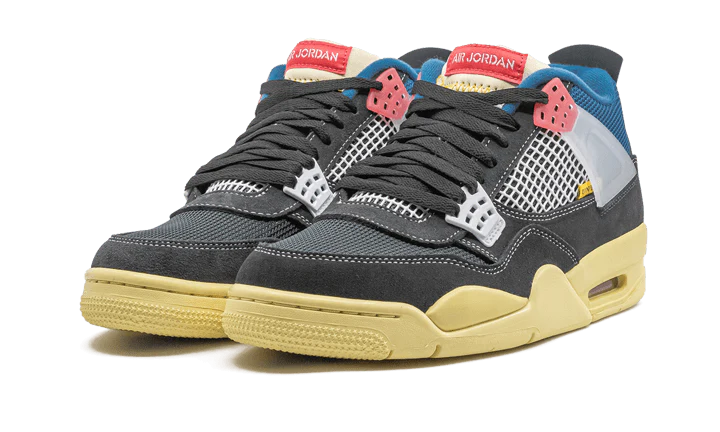 Air Jordan 4 Retro Union Off noir