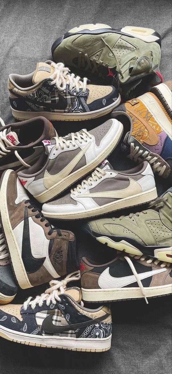 Sneakers Travis Scott