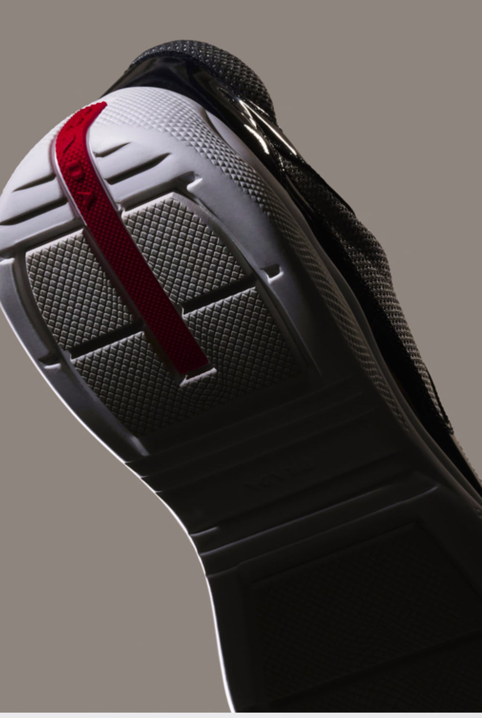 Prada Sneakers America’s Cup en cuir verni et tissu technique