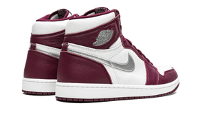 Air Jordan 1 retro High OG Bordeaux