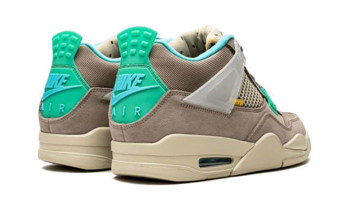 Air Jordan 4 Rétro Union Taupe Haze